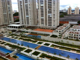 Apartamento com 3 Quartos à Venda,  em Jardim Dom Bosco - São Paulo