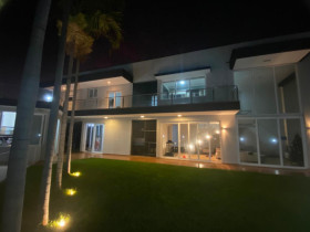 Casa de Condomínio com 3 Quartos à Venda,  em Parque Residencial Damha - Araraquara