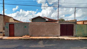 Casa com 3 Quartos à Venda, 115 m² em Vila São jorge - Ituverava