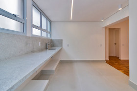 Apartamento com 2 Quartos à Venda, 87 m² em Cerqueira César - São Paulo