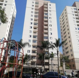 Apartamento com 2 Quartos à Venda,  em Vila Roque - São Paulo