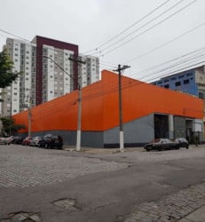 Galpão à Venda ou Locação, 1.605 m²em Vila Independência - São Paulo