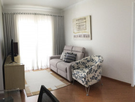 Apartamento com 3 Quartos à Venda, 80 m²em Aclimação - São Paulo