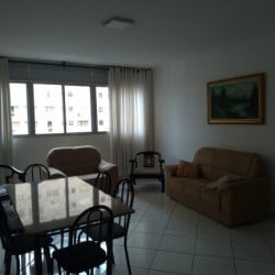 Apartamento com 2 Quartos à Venda, 93 m² em Gonzaga - Santos