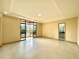 Apartamento com 4 Quartos à Venda, 240 m² em Nazaré - Belém