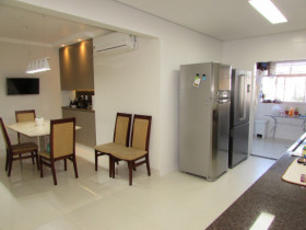 Apartamento com 3 Quartos à Venda, 169 m² em Aparecida - Santos