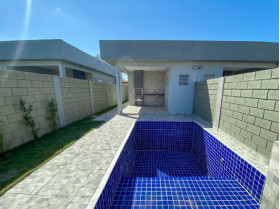 Casa com 2 Quartos à Venda, 74 m² em Bal Tupy - Itanhaém