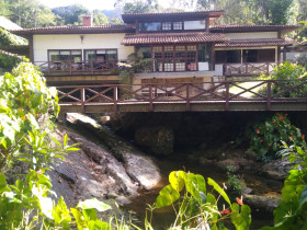 Casa com 3 Quartos à Venda, 200 m² em Parque do Ingá - Teresópolis