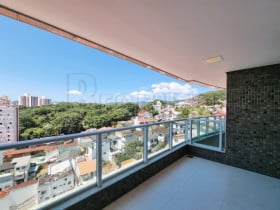 Apartamento com 3 Quartos à Venda, 122 m² em Agronômica - Florianópolis