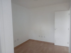 Casa de Condomínio com 2 Quartos para Alugar, 85 m² em Itaquera - São Paulo