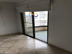 Apartamento com 4 Quartos à Venda, 150 m² em Jardim Monte Kemel - São Paulo