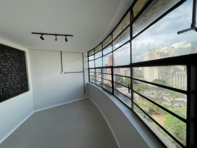Apartamento com 1 Quarto à Venda,  em República - São Paulo