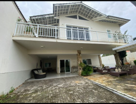 Casa de Condomínio com 5 Quartos para Alugar, 380 m² em José de Alencar - Fortaleza