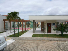 Casa de Condomínio com 2 Quartos à Venda, 62 m² em Planalto - Natal