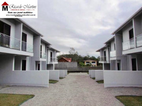 Casa com 2 Quartos à Venda, 70 m² em Vila Floresta II - Criciúma