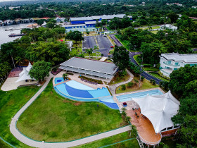 Terreno à Venda, 700 m² em Ponta Negra - Manaus