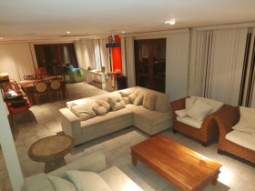 Casa de Condomínio com 4 Quartos à Venda, 400 m²em Engenho do Mato - Niterói