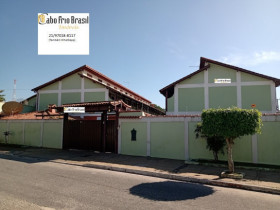 Casa de Condomínio com 3 Quartos à Venda,  em Peró - Cabo Frio