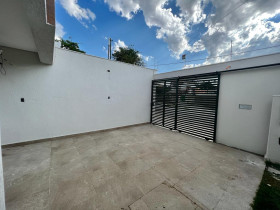 Casa com 3 Quartos à Venda, 200 m² em Santa Amélia - Belo Horizonte