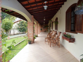 Chácara com 3 Quartos à Venda, 320 m² em Altos Da Bela Vista - Indaiatuba