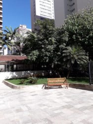 Apartamento com 3 Quartos à Venda ou Locação, 100 m² em Vila Uberabinha - São Paulo