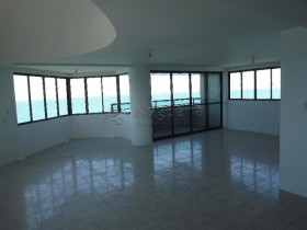 Cobertura com 5 Quartos à Venda, 413 m² em Boa Viagem - Recife
