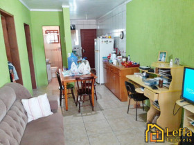 Casa com 2 Quartos à Venda, 150 m² em Capão Novo - Capão Da Canoa