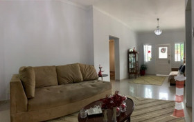 Casa com 3 Quartos à Venda, 198 m² em Parque Bitaru - São Vicente