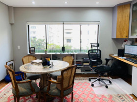 Apartamento com 4 Quartos à Venda, 243 m² em Consolação - São Paulo