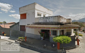 Casa com 2 Quartos à Venda, 202 m² em Vila Washington Beleza - Cruzeiro