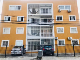 Apartamento com 3 Quartos à Venda ou Locação, 70 m²em Candeias - Jaboatão dos Guararapes
