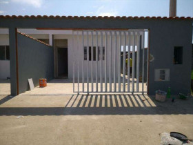 Casa com 2 Quartos à Venda, 80 m² em Agenor De Campos - Mongaguá