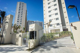 Apartamento com 2 Quartos à Venda, 49 m² em Del Castilho - Rio De Janeiro