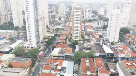 Apartamento com 3 Quartos à Venda, 133 m² em Lapa - São Paulo