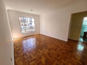 Apartamento com 2 Quartos à Venda, 75 m² em Várzea - Teresópolis