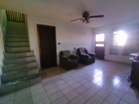 Sobrado com 3 Quartos à Venda,  em Jardim São Paulo - Piracicaba