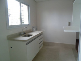 Apartamento com 1 Quarto para Alugar, 51 m² em Cambuí - Campinas