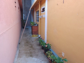 Casa com 3 Quartos à Venda, 60 m² em Barra do Imbuí - Teresópolis