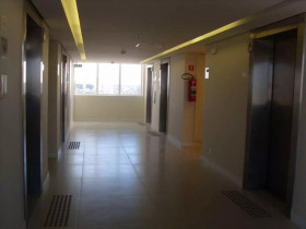 Sala Comercial para Alugar, 33 m² em Vila Homero Thon - Santo André
