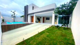 Casa de Condomínio com 4 Quartos à Venda,  em Setor Habitacional Arniqueira (Águas Claras) - Brasília