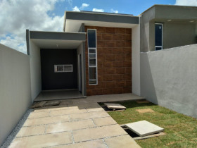 Casa com 3 Quartos à Venda, 90 m² em Parque Santa Maria - Fortaleza