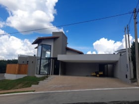 Casa com 3 Quartos à Venda,  em Campestre - Piracicaba