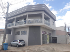 Sobrado com 3 Quartos à Venda, 251 m² em Jardim São Camilo - Santa Bárbara D'Oeste