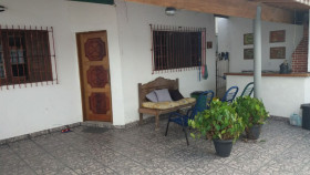 Casa com 3 Quartos à Venda, 280 m² em Jardim São Sebastião - Caraguatatuba