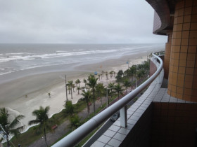 Apartamento com 3 Quartos à Venda,  em Flórida - Praia Grande