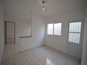 Casa com 2 Quartos à Venda, 55 m² em Itanhaém