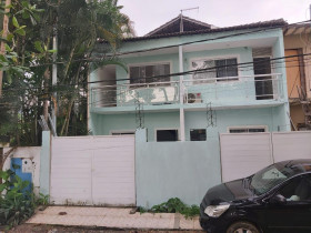 Casa com 3 Quartos à Venda, 110 m² em Vargem Grande - Rio de Janeiro