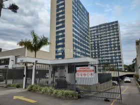 Apartamento com 3 Quartos à Venda, 80 m² em Cabral - Curitiba