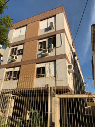 Apartamento com 2 Quartos à Venda, 72 m² em Menino Deus - Porto Alegre