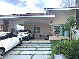 Casa de Condomínio com 3 Quartos à Venda ou Locação, 101 m² em Colônia Terra Nova - Manaus